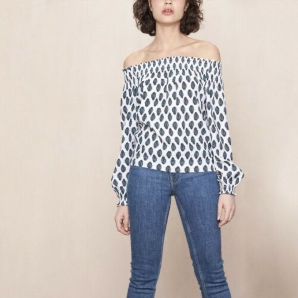 MAJE Loris Imprime Off the Shoulder Top Blouse EUC